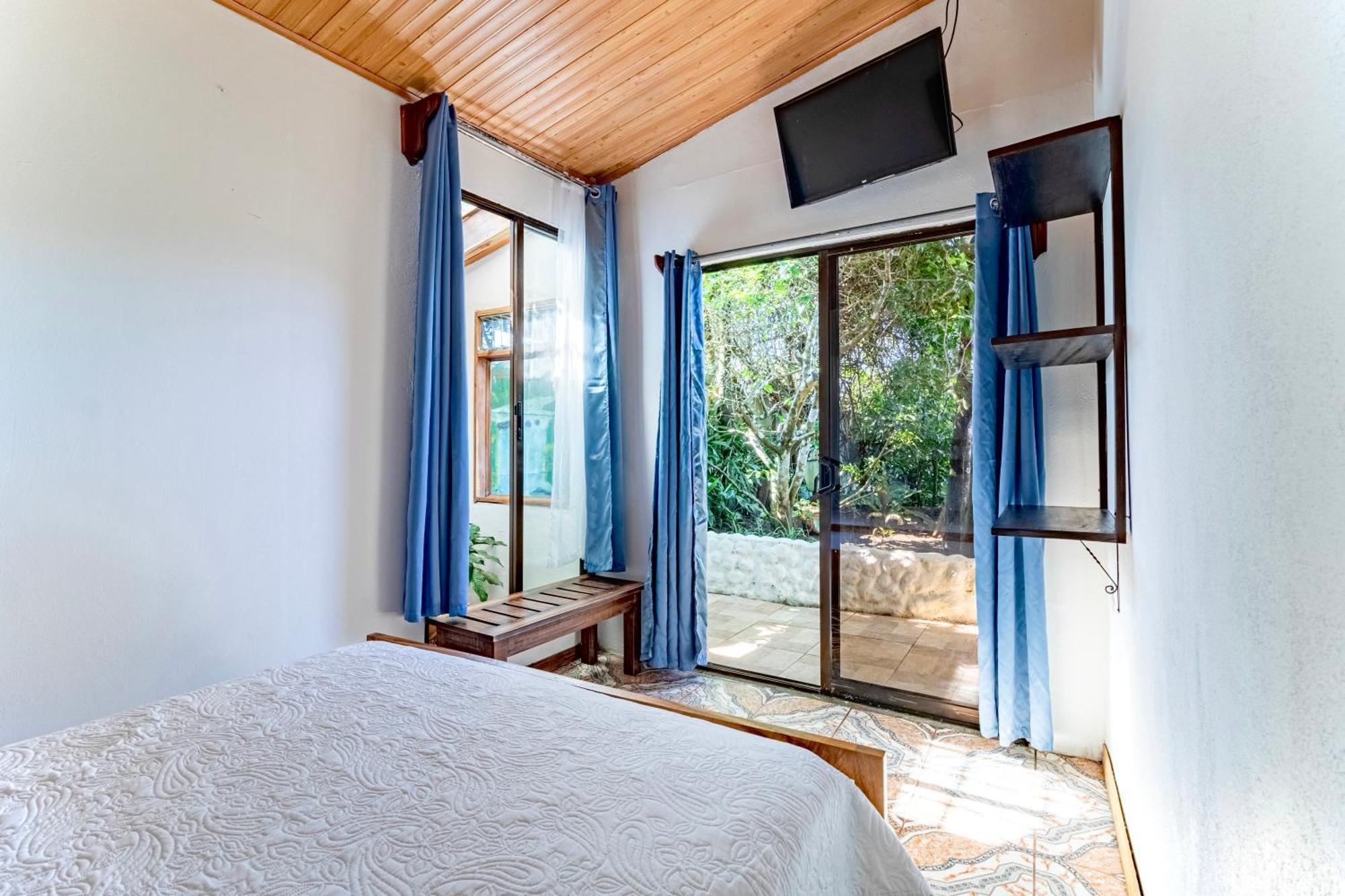 Montefresco Boutique Hostel Монте-Верде Экстерьер фото